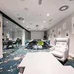 Indigo - Old Town By Ihg מלון קרקוב