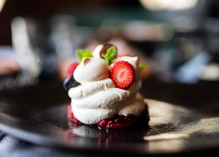 Hotel Indigo - Old Town By Ihg 4*