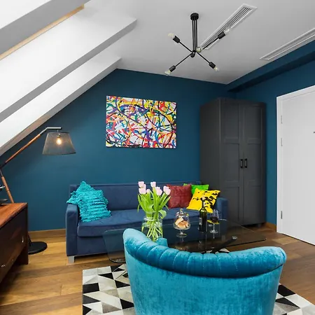 Szálloda Indigo - Old Town By Ihg 4*
