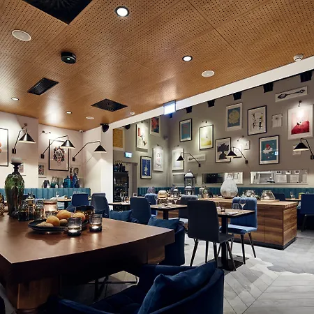 Indigo - Old Town By Ihg Hotell Kraków
