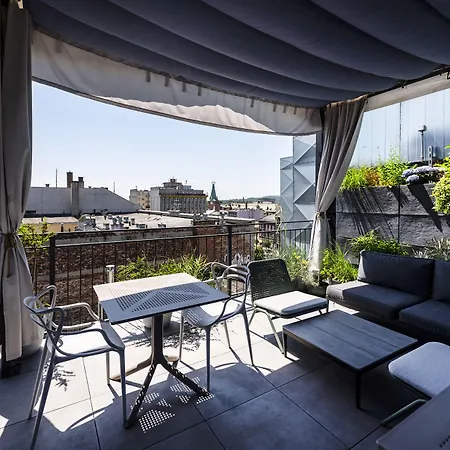 מלון Indigo - Old Town By Ihg 4*