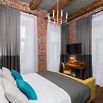호텔 Indigo - Old Town By Ihg 4*