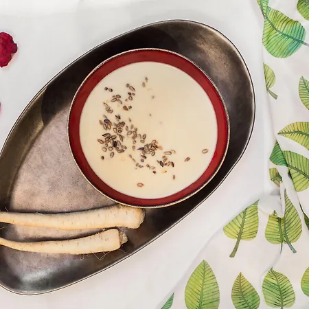 Hotel Indigo - Old Town By Ihg 4*