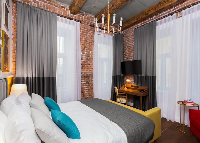 Hotel Indigo - Old Town 4*