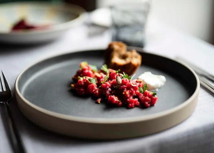 Indigo - Old Town Hotel